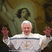 "Giusto accogliere diversitá umane" Il Papa in difesa dell'immigrazione